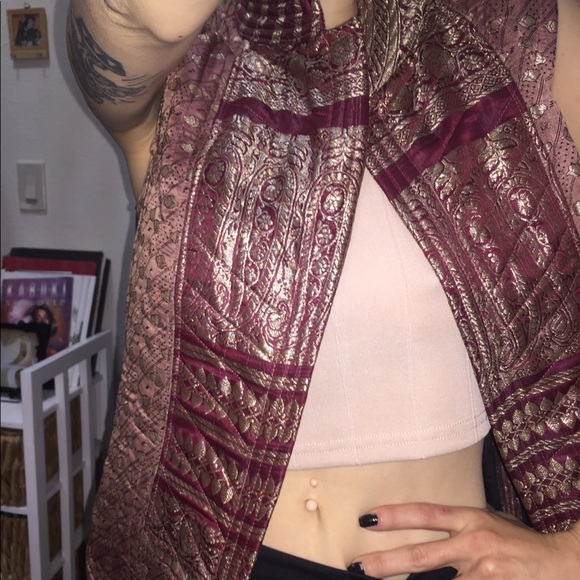 100% Silk Sari Vest by Layla~Hand Made On Earth - Picture 4 of 14